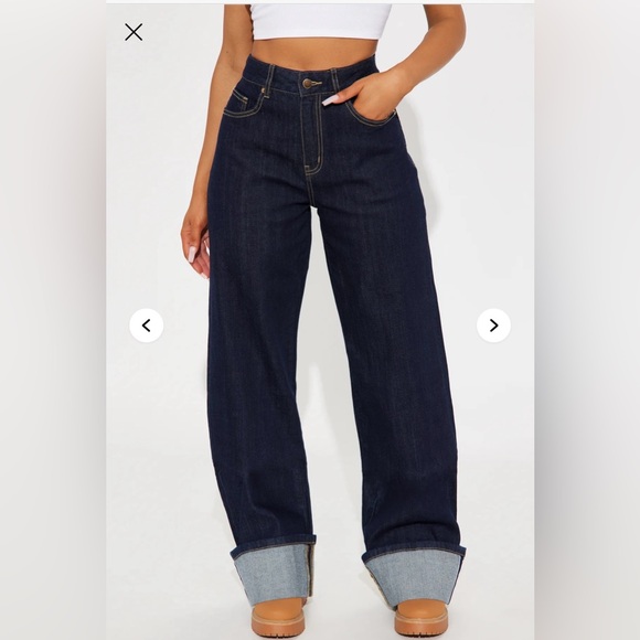 Women's Dark Blue Wash Cuffed High Waisted Jeans Wide Leg Size 11 Tall EUC NWOT - Picture 2 of 3